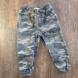 Levi's Kids Green Camo Jogger Pants